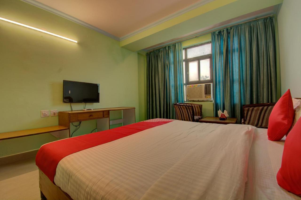Oyo 16002 Hotel Shaan Джайпур Екстериор снимка