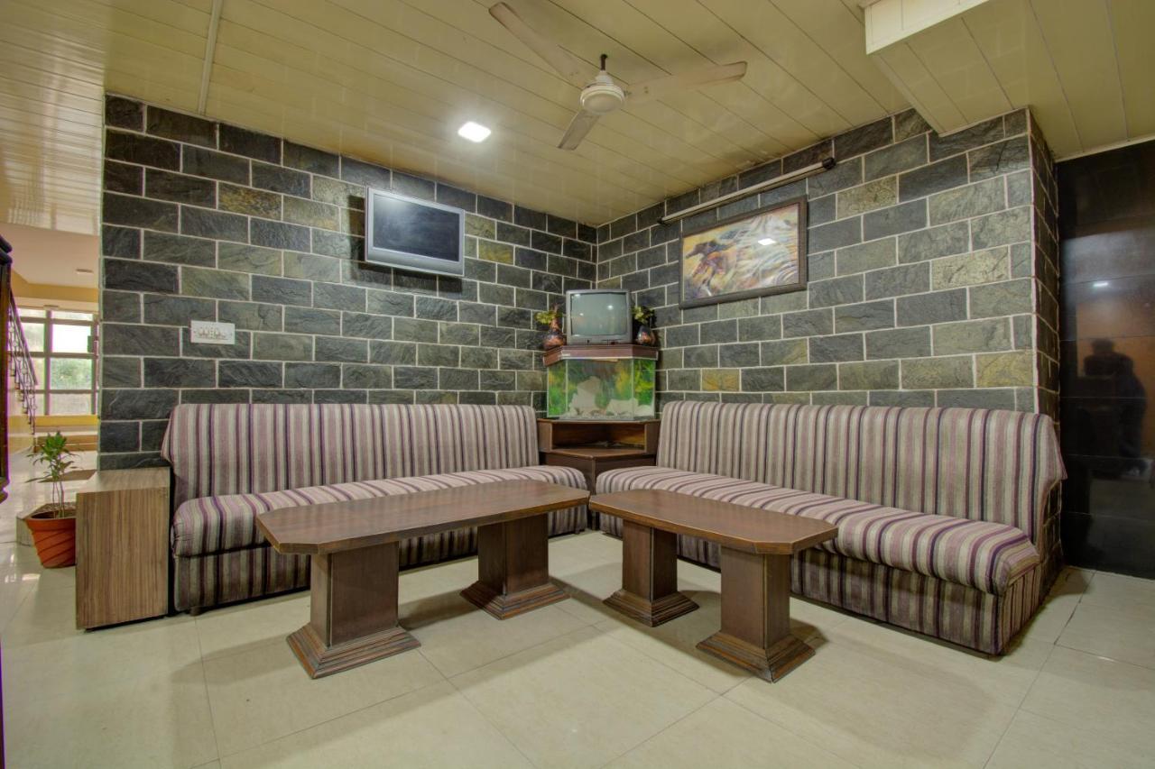 Oyo 16002 Hotel Shaan Джайпур Екстериор снимка